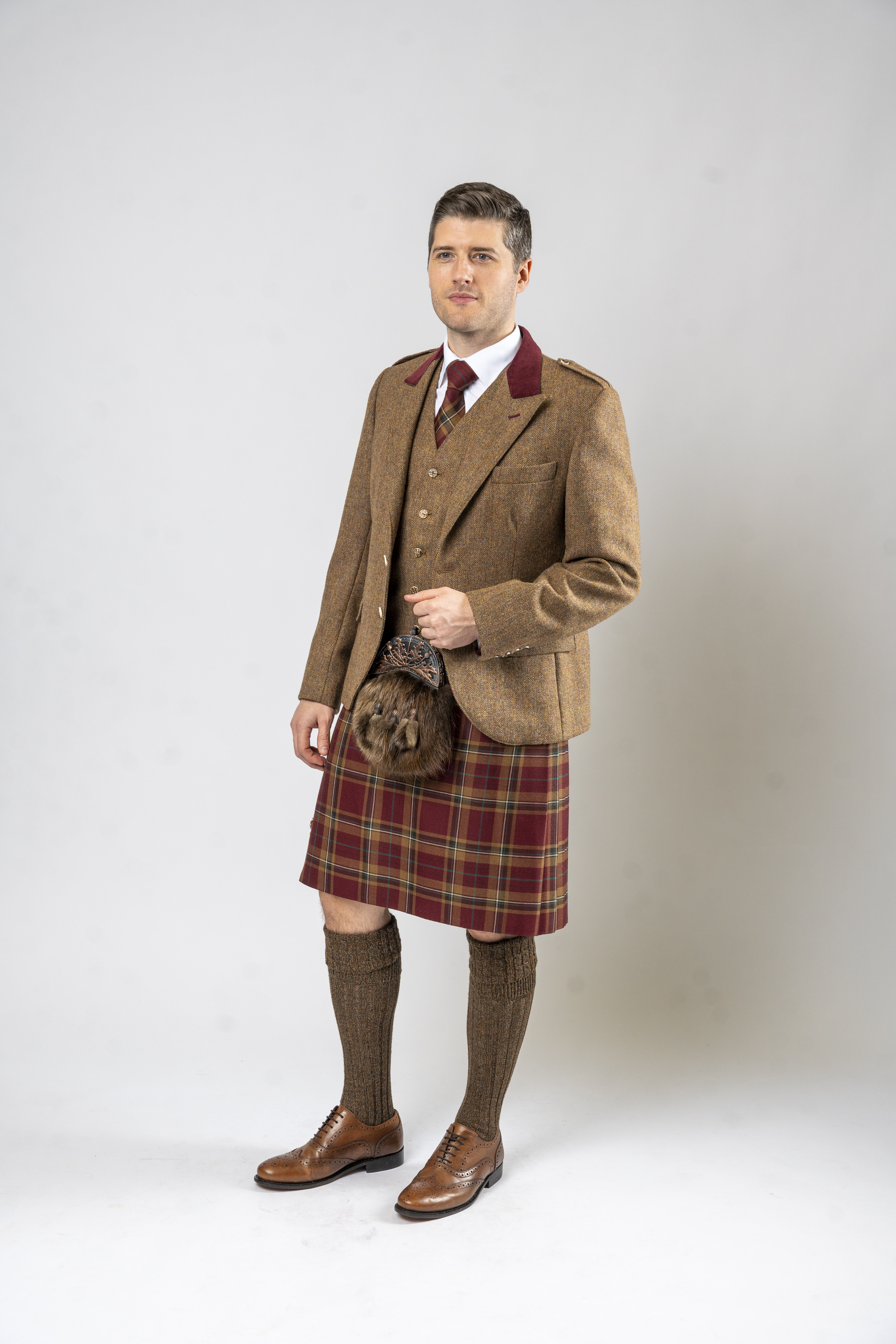 8 Yard Traditional Kilt - Choose Your Tartan