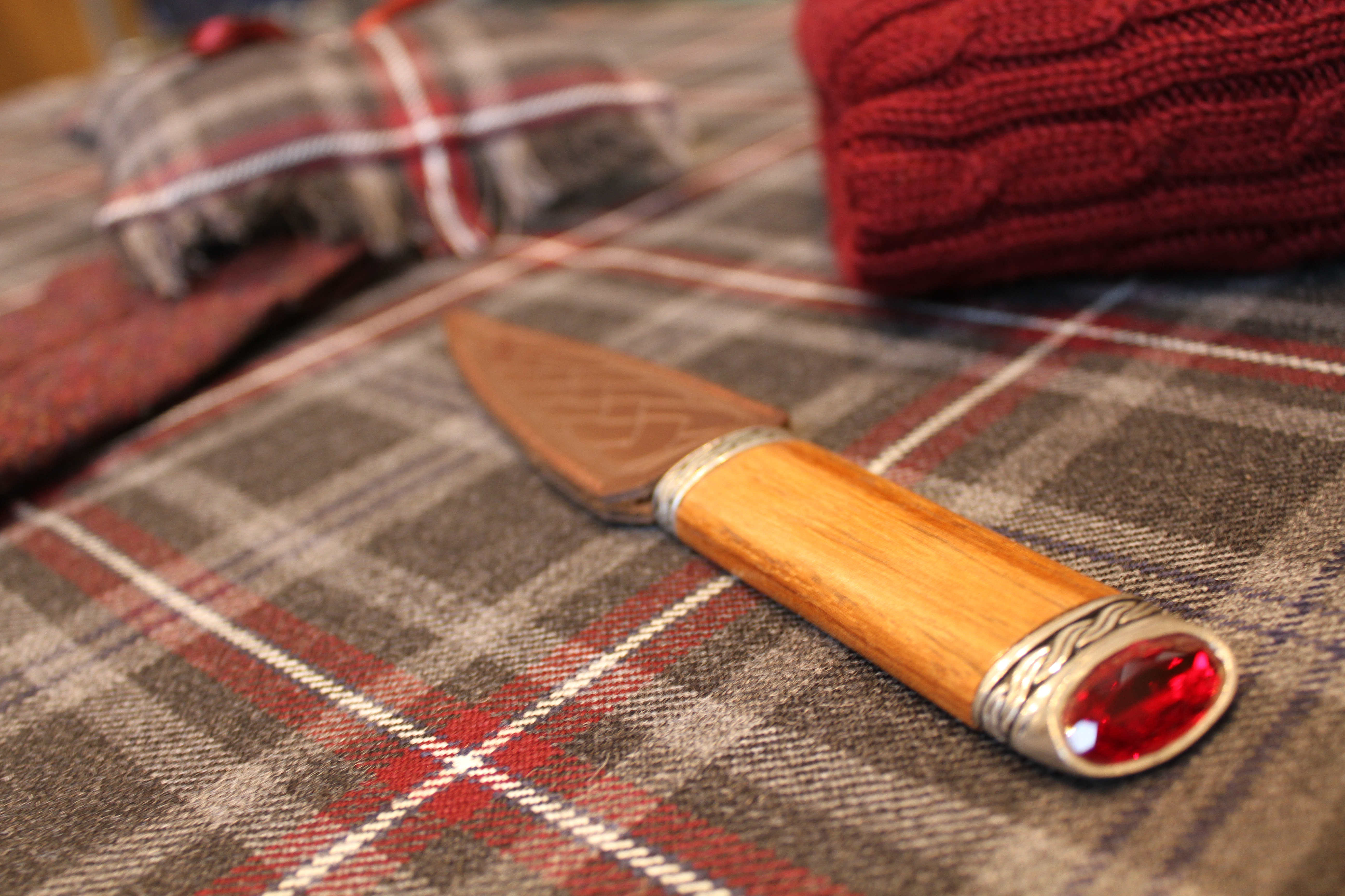 Shop Sgian Dubhs from Kilts & Trews Scotland